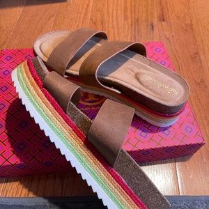 Sandal